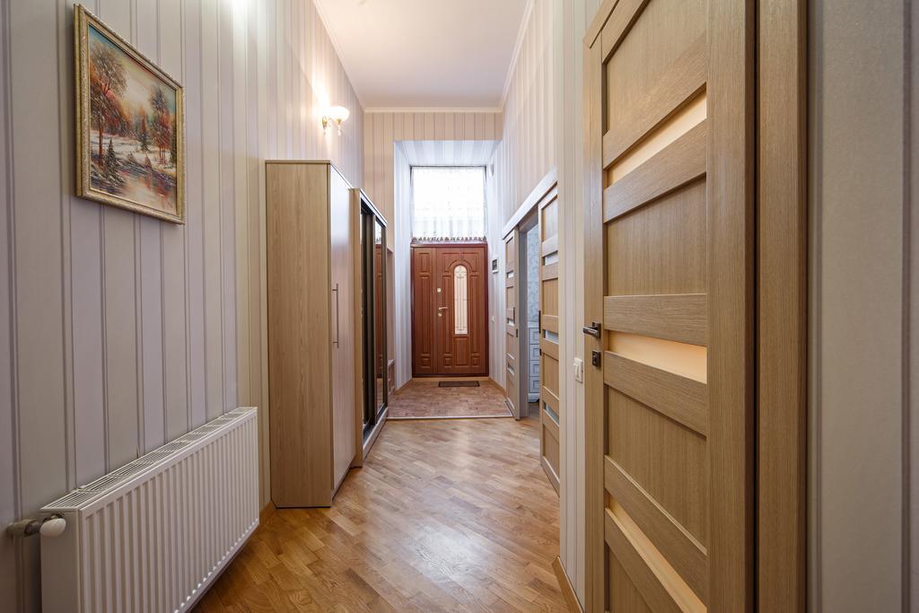 Apartment Teatralnaya Lviv Eksteriør billede